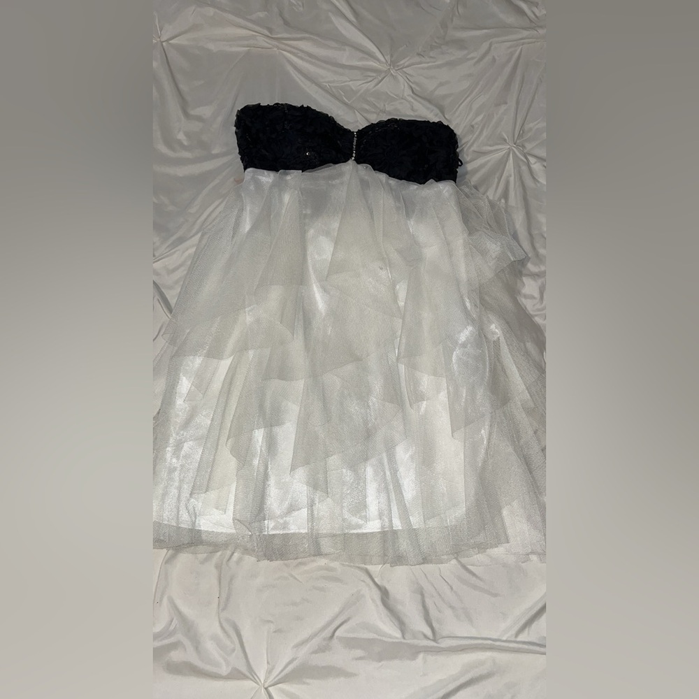 Women’s Flattering Dress